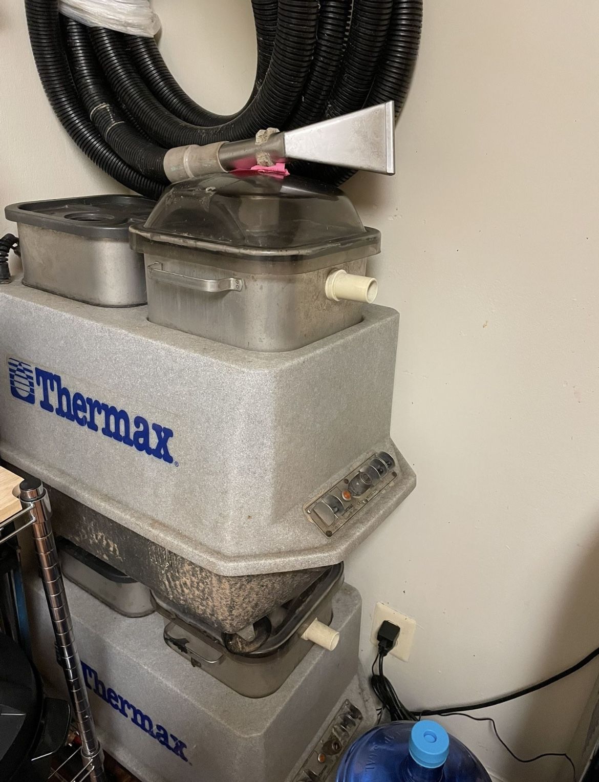 (BEST OFFER) 2- THERMAX CP5 AUTO CARPET EXTRACTOR/CLEANER