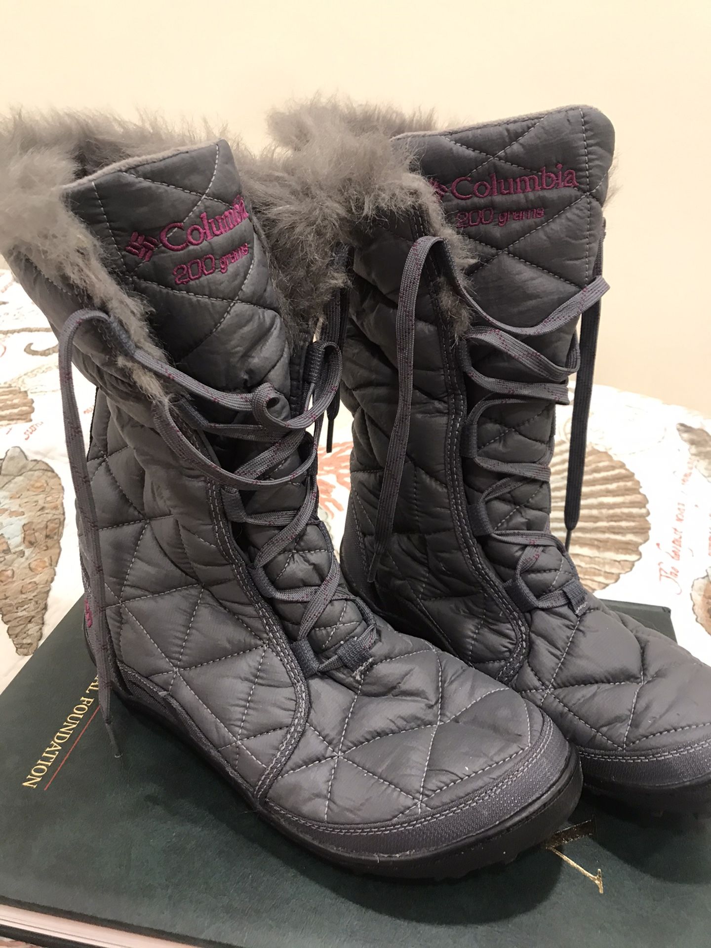 Columbia snow boots