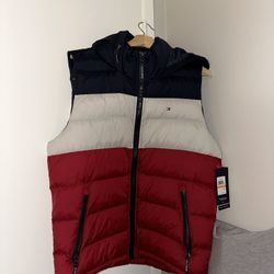 Tommy Hilfiger size small