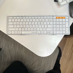 ProtoArc Foldable Keyboard