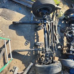 2007 F550  Complete Front  Under Carriage 