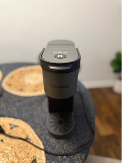 Keurig K Single Serve Cup Pod Coffee Maker