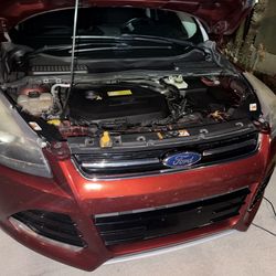 Ford escape titanium