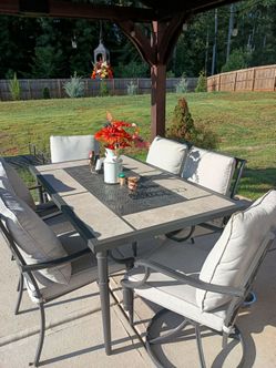 outdoor dining set