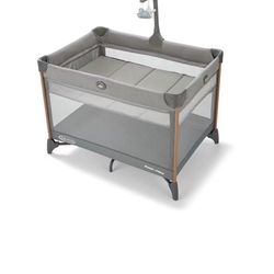 Greco reversible napper play yard with changing table grey color with teddy bears