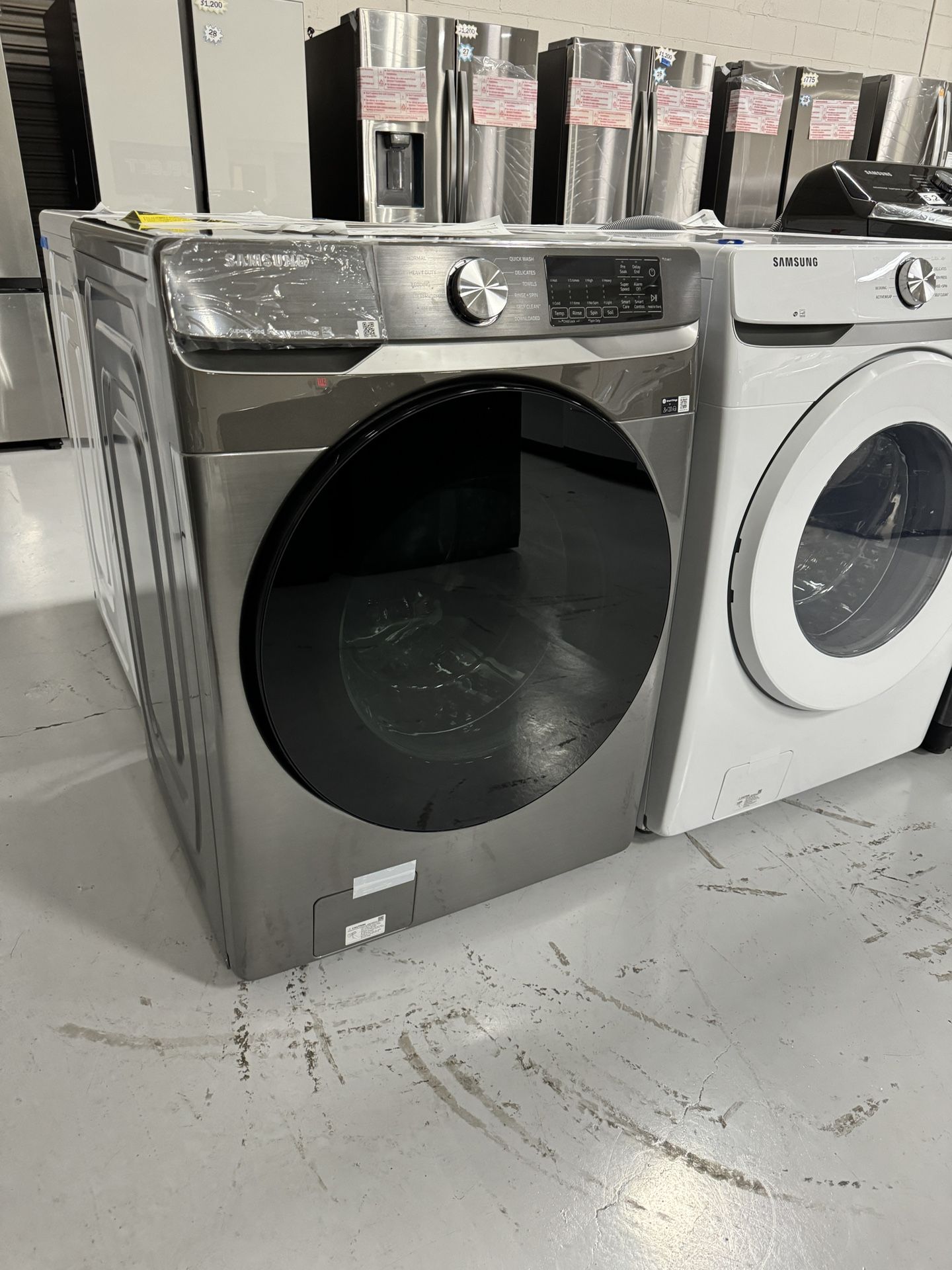 New Washer Platinum Silver Grey 1 Year Warranty