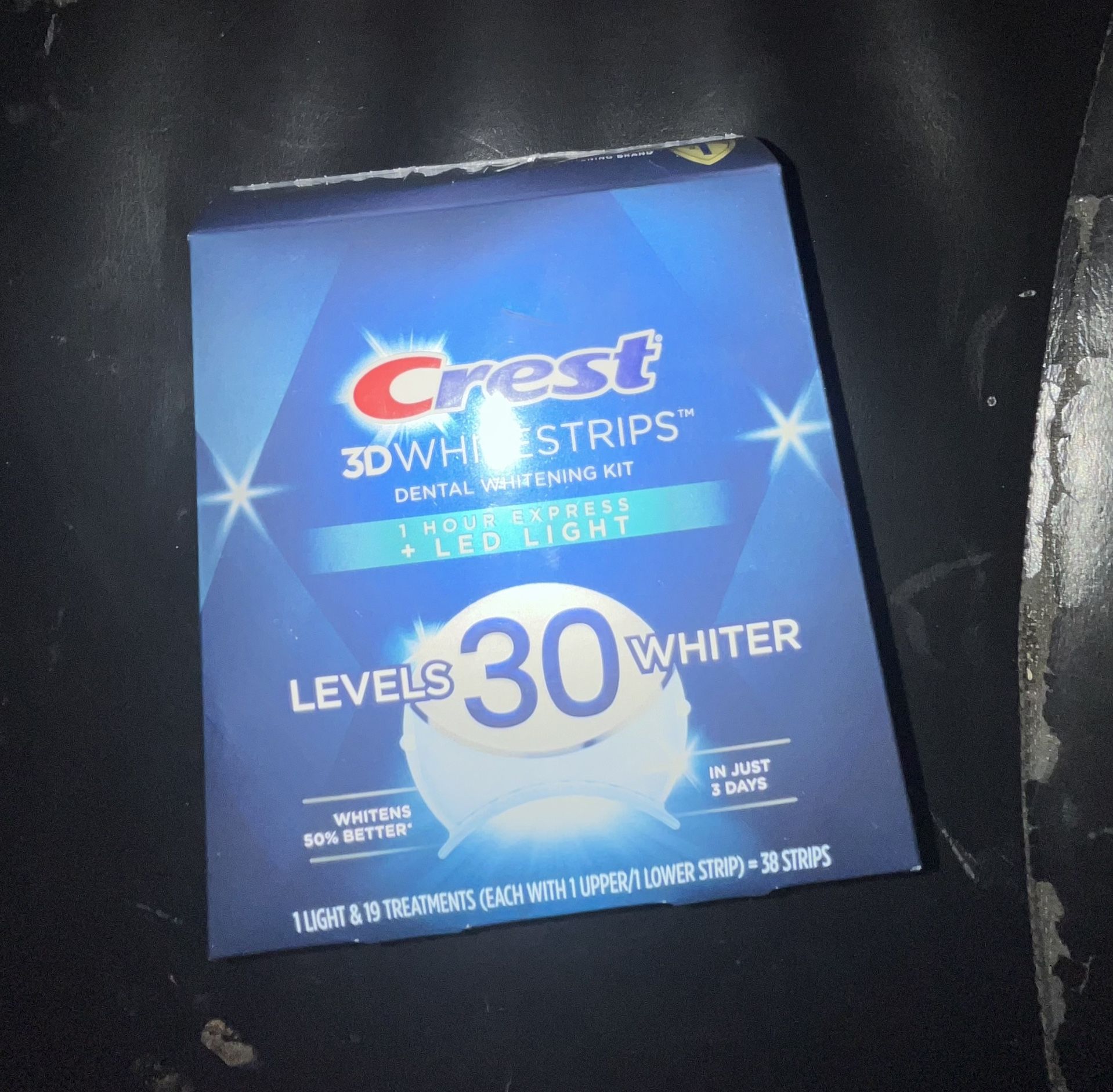 Crest 3D WhiteStrips Dental Whitening Kit