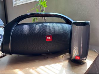 JBL Boombox 2 and JBL Pulse 4