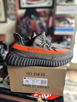 Yeezy Boost 350 V2 Carbon Beluga size 10.5 / 11
