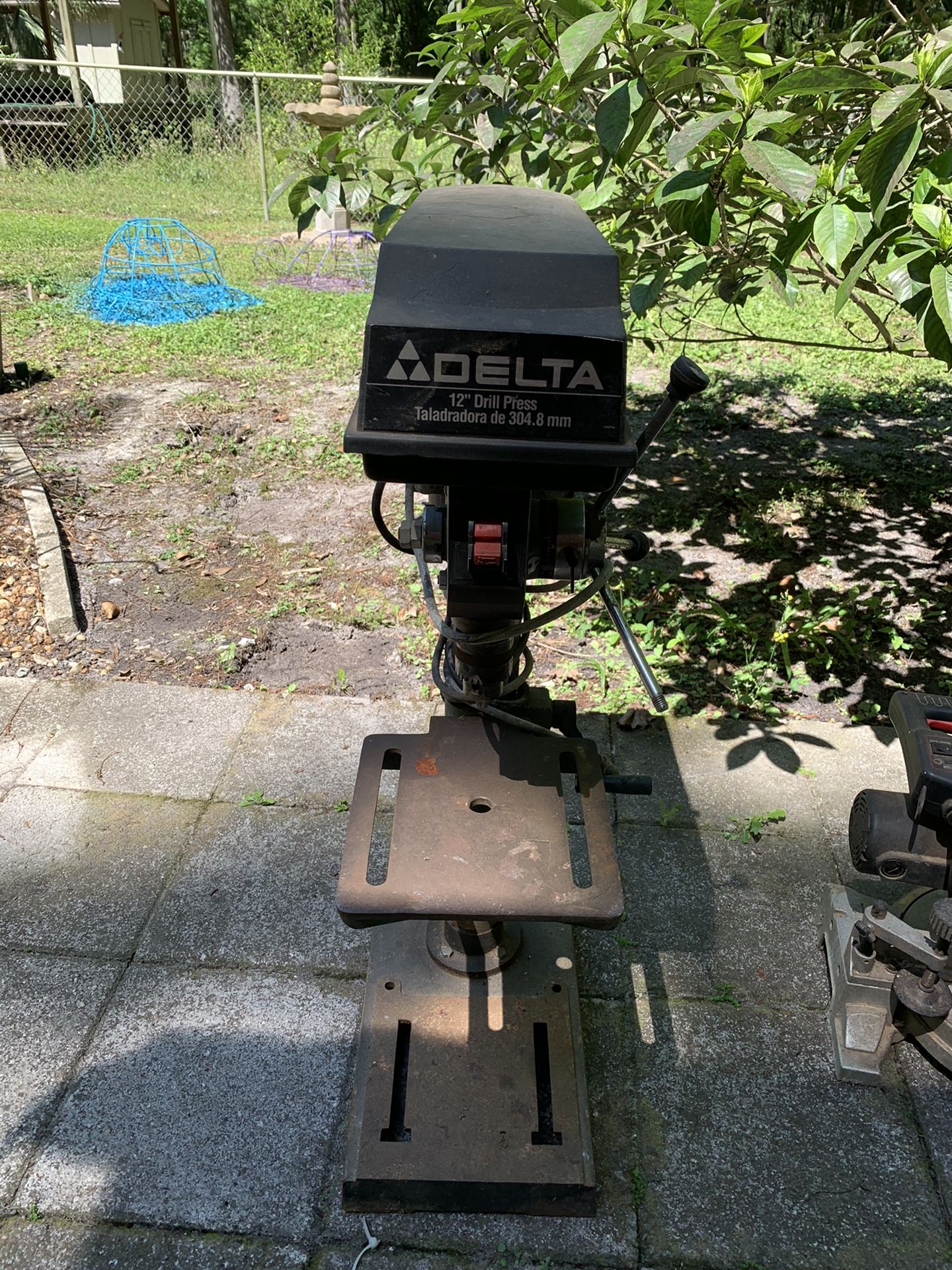 DELTA 12” Drill Press, used but works fine