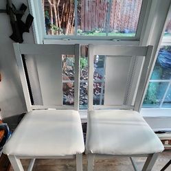 Counter Height Chairs