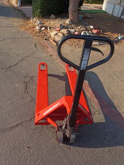 Pallet Jacks