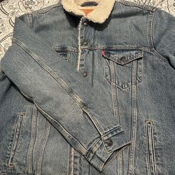 levi denim jacket L