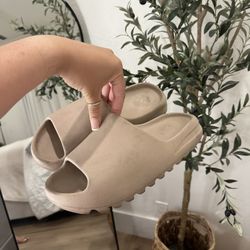Yeezy slides 