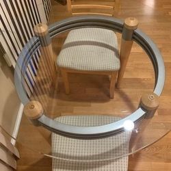 Dinning Table 