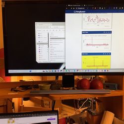 Samsung 4k U28E590D 28-Inch 4k UHD Monitor Display With Free Cables Cheap
