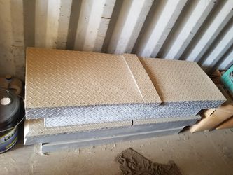 Aluminim Tool Box For Small P/u