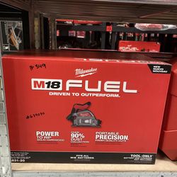 Milwaukee M18 FUEL 18V Lithium-Ion Cordless Brushless 6-1/2 in. Plunge Cut Track Saw (Tool-Only)