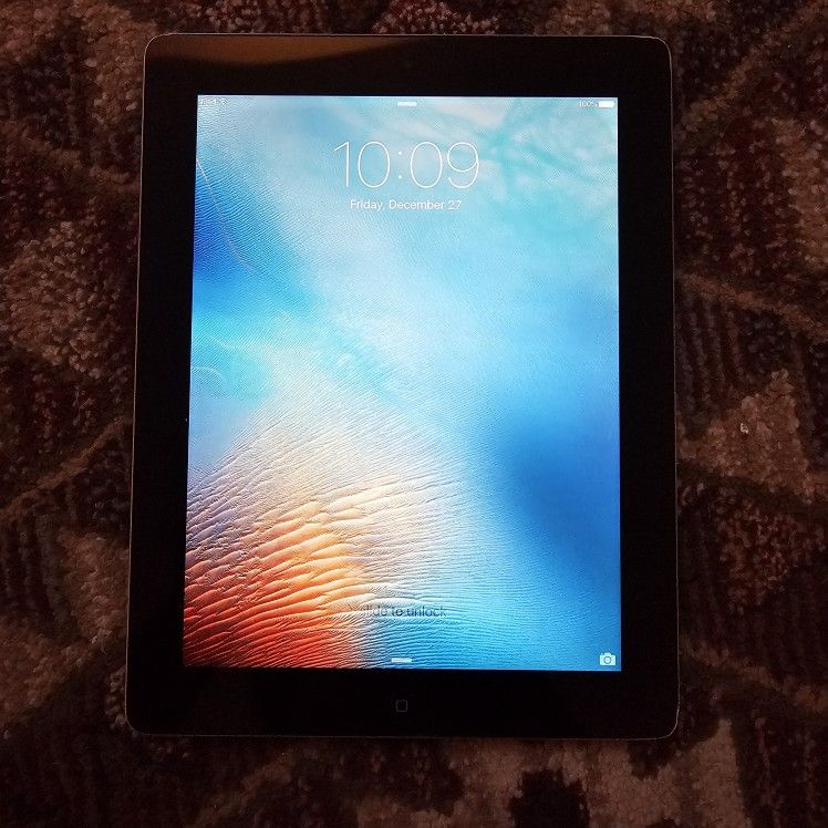 Apple iPad A1416 3rd Gen 9.7" 16GB WiFi MC705LL/A Black EXCELLENT