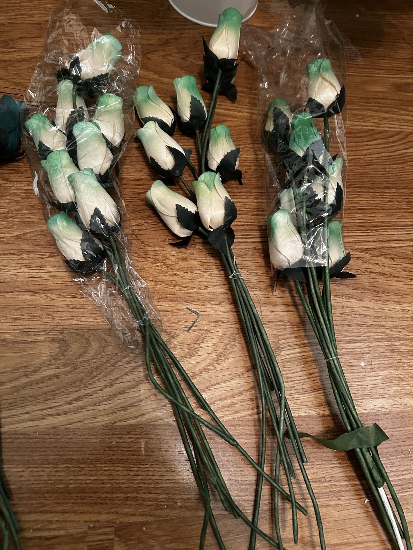 Wood Flowers Various Shades Of Green 64 Total Rose Bud Flowers