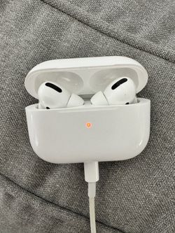 Apple AirPods Pro (1st Generation)