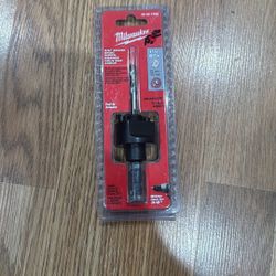 Milwaukee 3/8 in. Quick Change Large Hole Saw Arbor W/ Pilot Drill