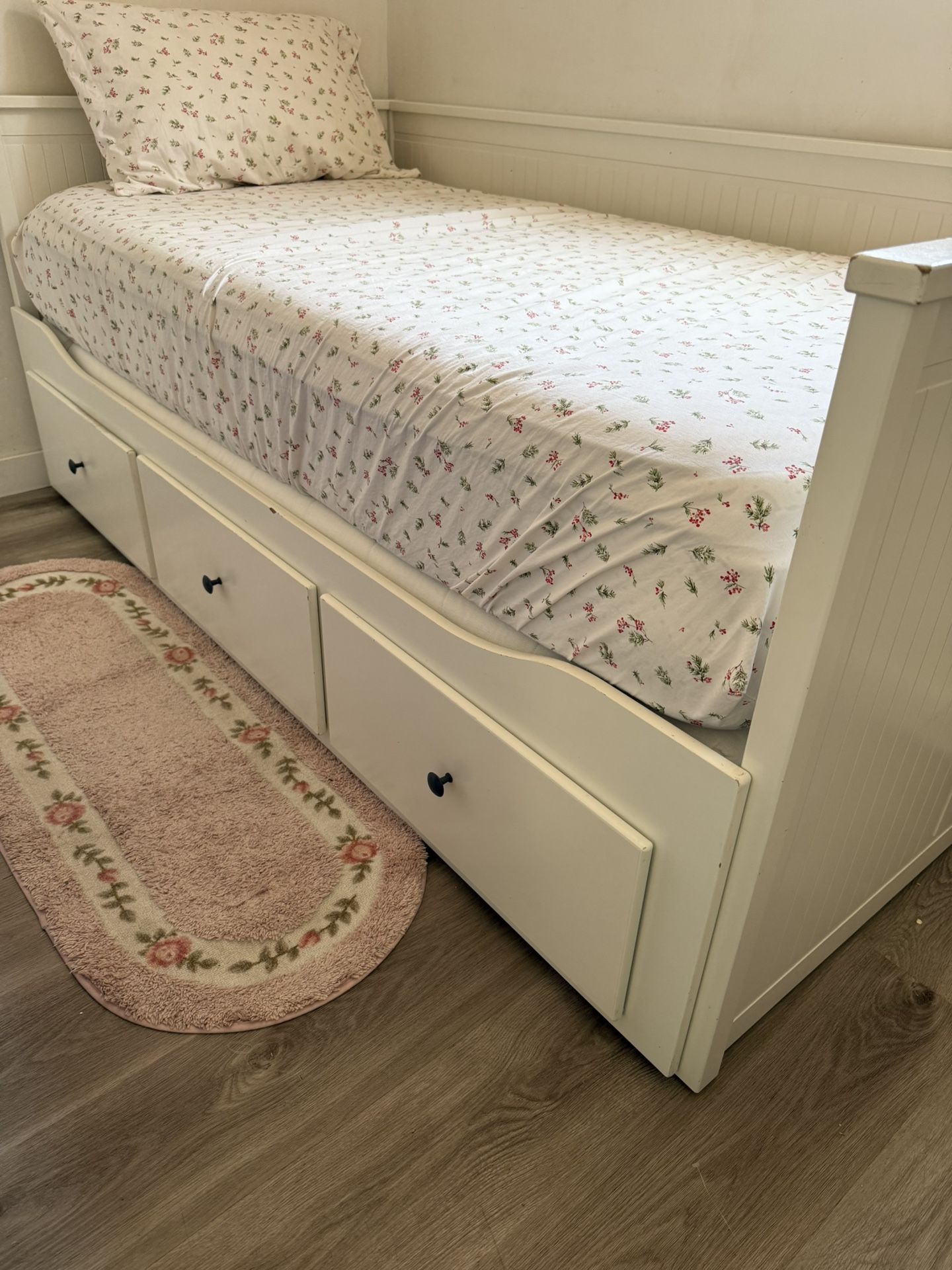 HEMNES Daybed frame with 3 drawers, white, Twin
