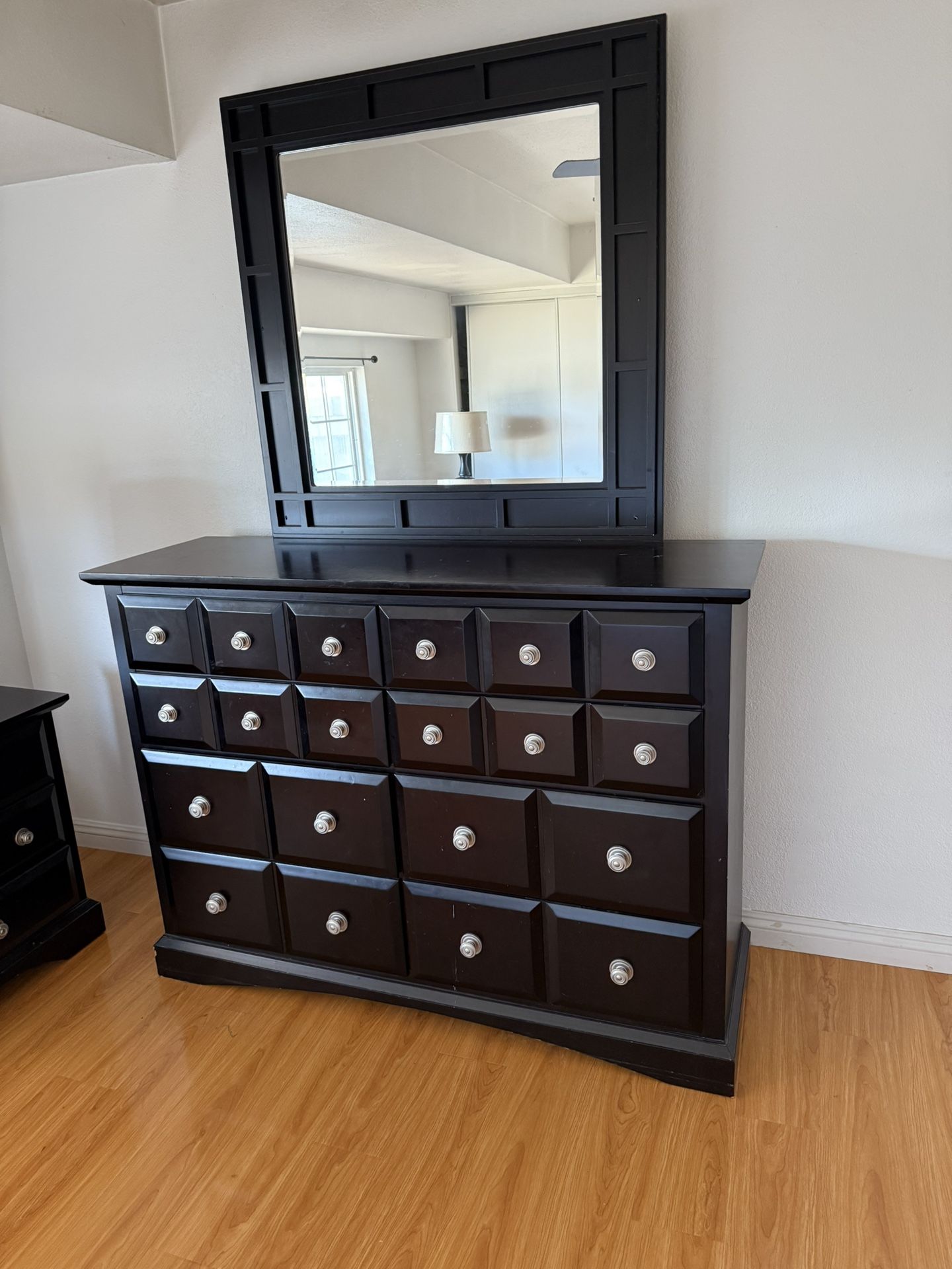 Bedroom Dresser Set With Night Stands 