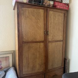 HAND MADE CLOSET