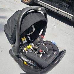 Graco SnugRide 35 DLX Baby Infant Carrier Car Seat w/ Base - Clean & Ready