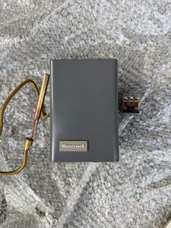 Honeywell Triple Aquastat Relay — Boiler Heating Control