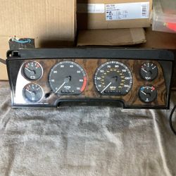 Jaguar Speedometer Instrument Cluster 