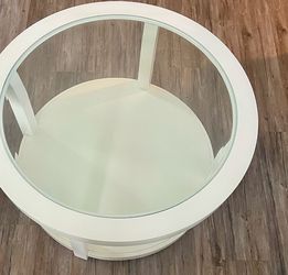 Living room center table