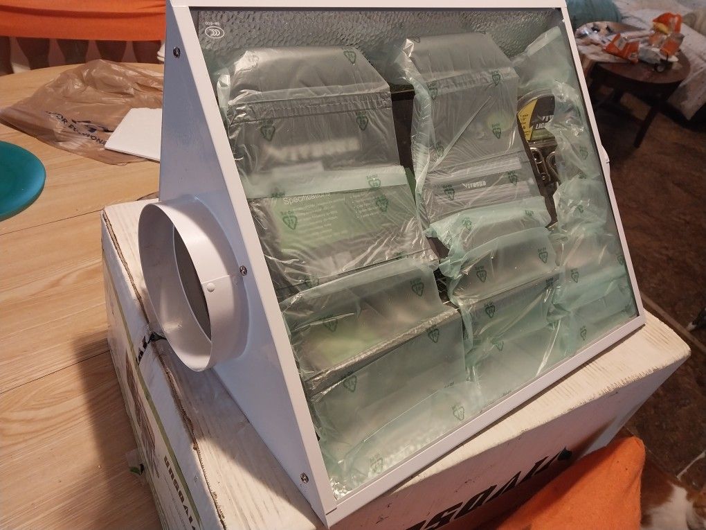 Vivosun Grow Light System