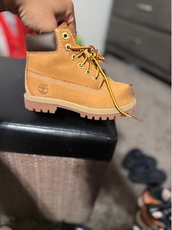 Kids shoes