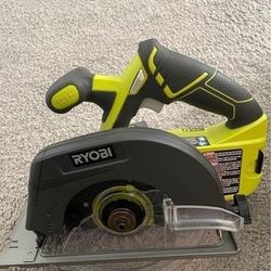 Ryobi wireless  5 1/2 in circular saw Tool Only