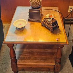 Vintage Solid Oak Side Table w/ Drawer - Estate Sale!