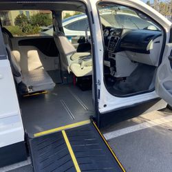 2013 Dodge Grand Caravan