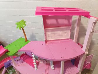 Babie doll house
