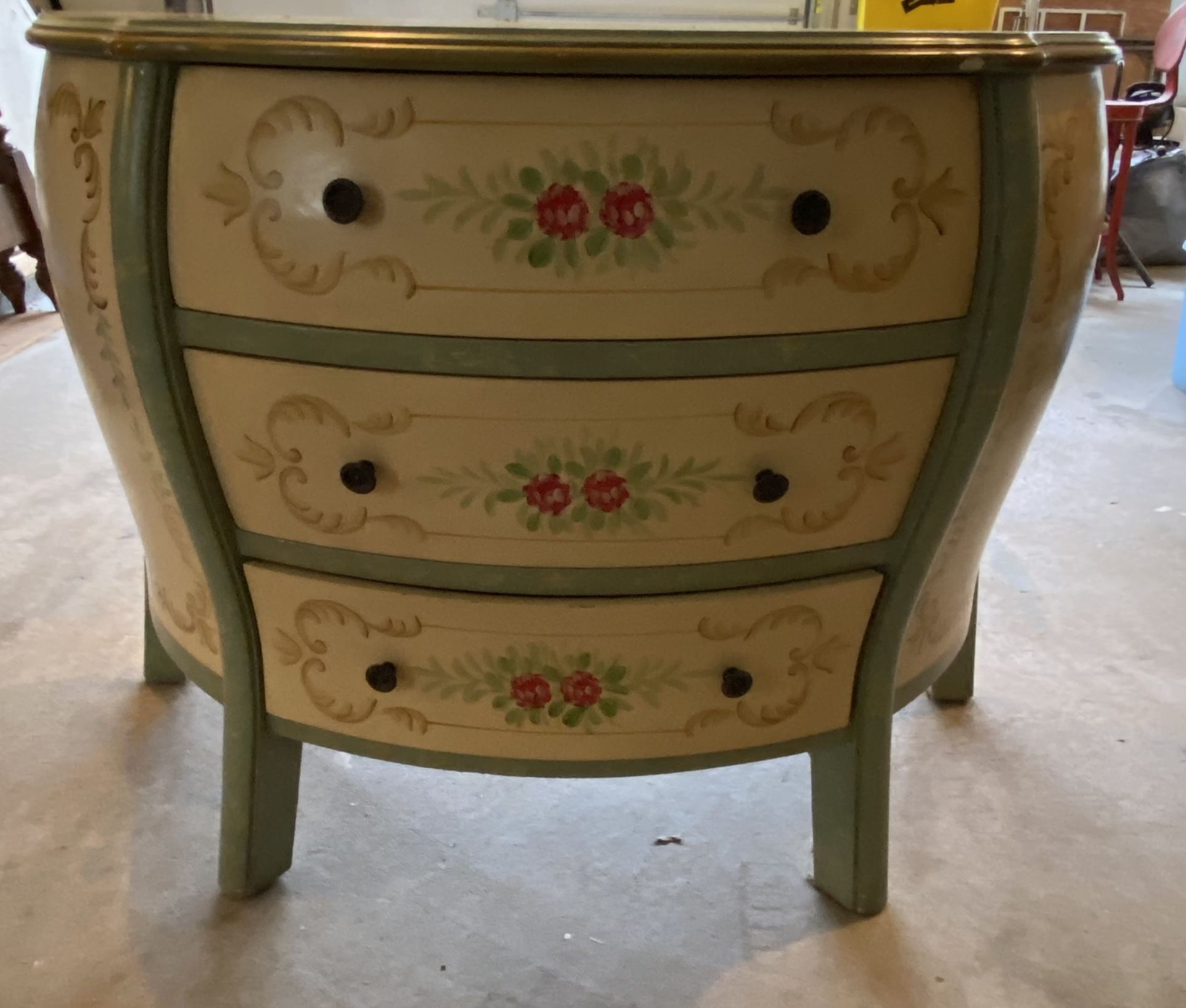 Chest of Drawers