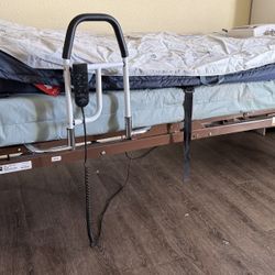 Electrical Hospital Bed 