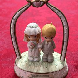 Rare Enesco Precious Moments Bride Groom Cake Topper Unique Not Numbered