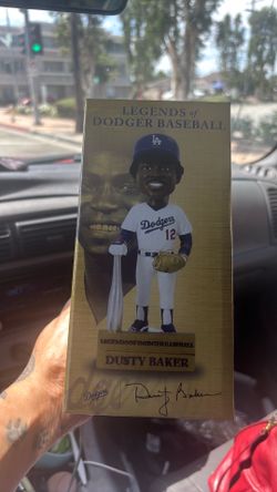 Dusty Baker Bobble