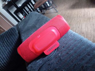 JBL Charge 4 