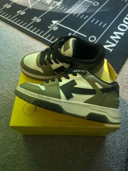 Off whites dark green size 35/ size 3