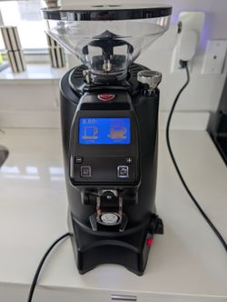 Eureka Zenith Neo 65 Hi-Speed Espresso Grinder (Black) - Used