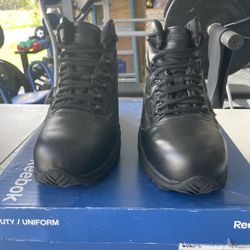 Reebok  Workboots 9.5 Mens Black Model# RB8674