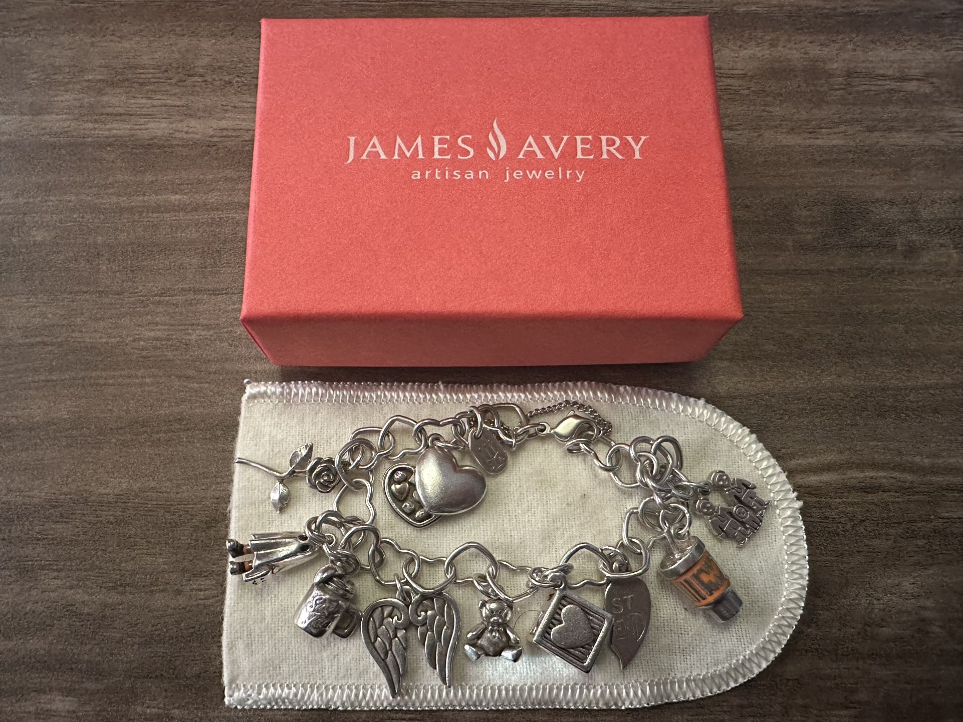 James avery shop ghost charm