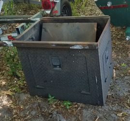 Trailer generator box