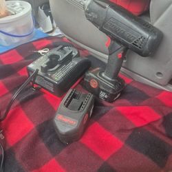 SNAP ON 1/2 INCH IMPACT DRIVER